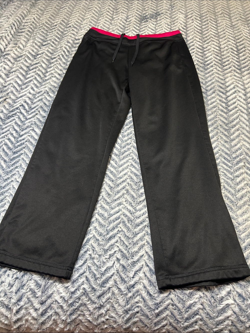 Women’s Leggings and Pants Lot - Black, Plum, Blue, Cream, Brown - Picture 6 of 12